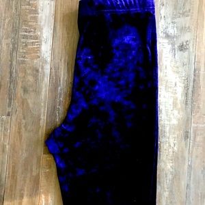 New dark blue velvet biker shorts